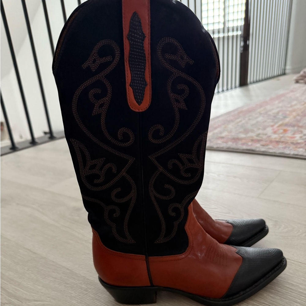 Nine West leather women’s cowboy Boots 5.5